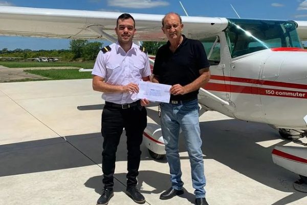 instructor de vuelo imagen